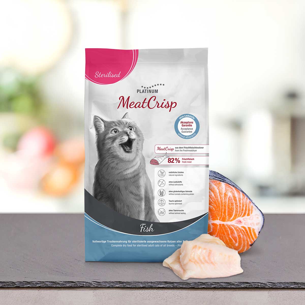 MeatCrisp Sterilised Fish, suha hrana za mačke