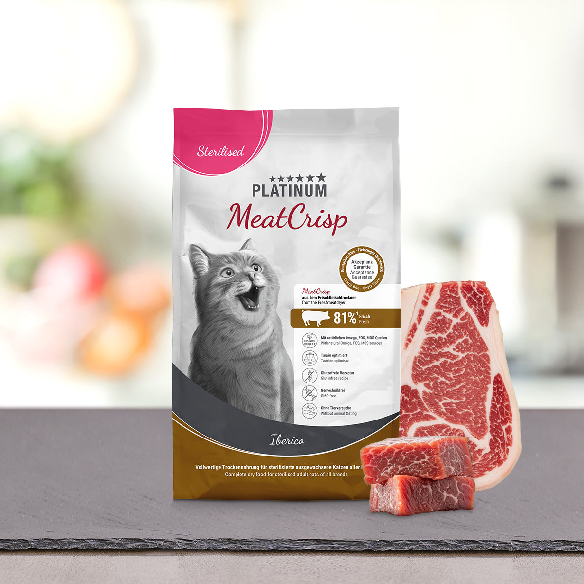 Vrečka PLATINUM MeatCrisp Sterilised Iberico 1,5 kg s svežim mesom