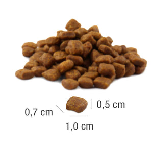 MeatCrisp Sterilised Chicken, Suha Hrana za Mačke